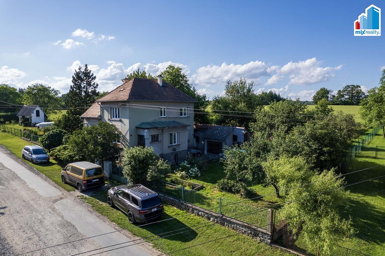 Prodej domu 150 m² s pozemkem 868 m² — photo 2