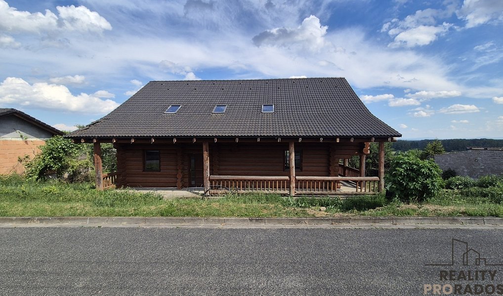 Prodej domu 287 m² s pozemkem 878 m², Týnec – náhled fotky 4