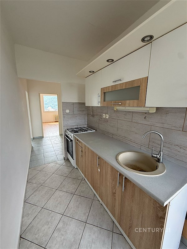 Pronájem bytu 2+1 65 m² — photo 2