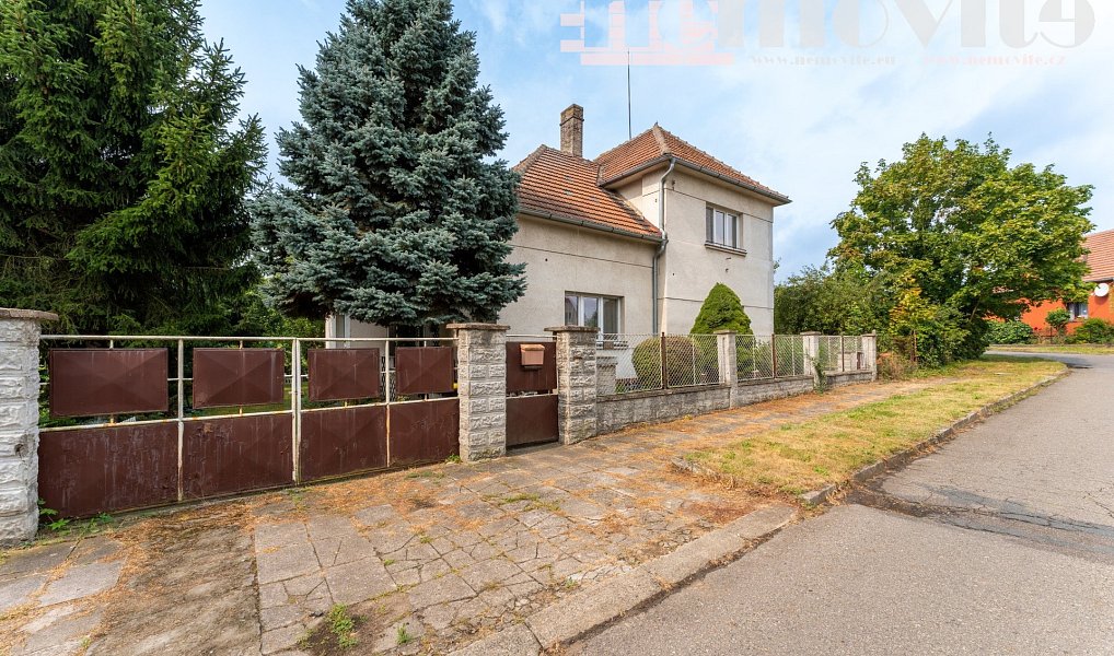 Prodej domu 153 m² s pozemkem 961 m², Týnec nad Labem – náhled fotky 22