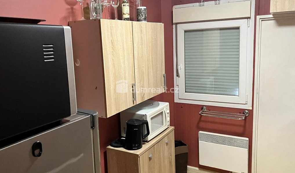 Prodej stavebního pozemku 1 197 m², Loket – náhled fotky 4