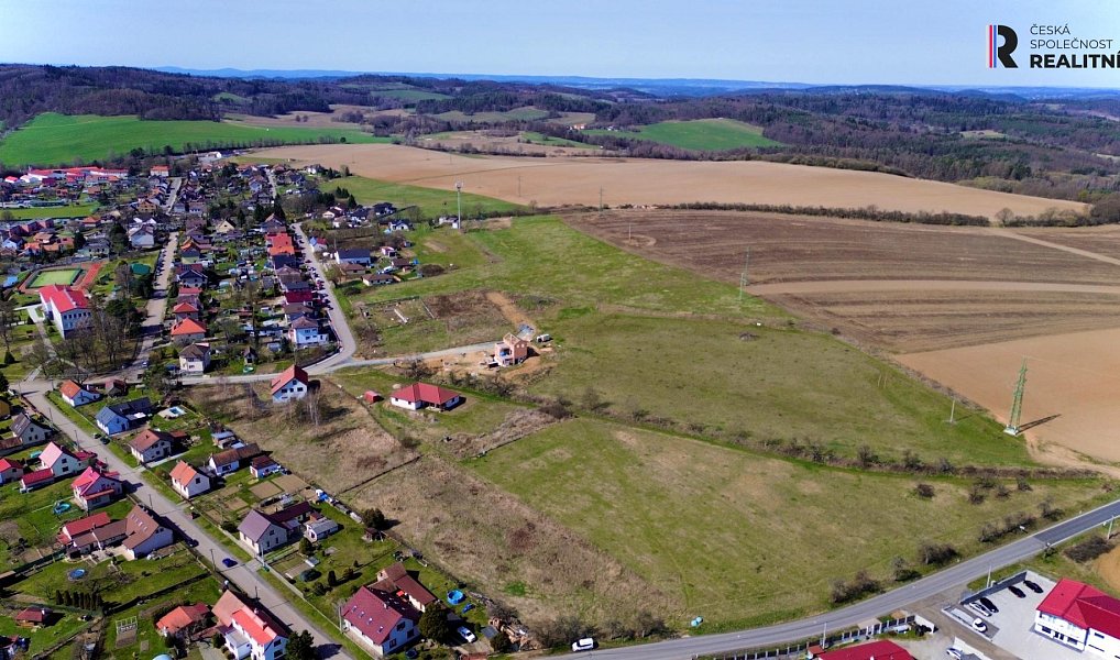 Prodej stavebního pozemku 6 472 m², Netvořice – náhled fotky 2