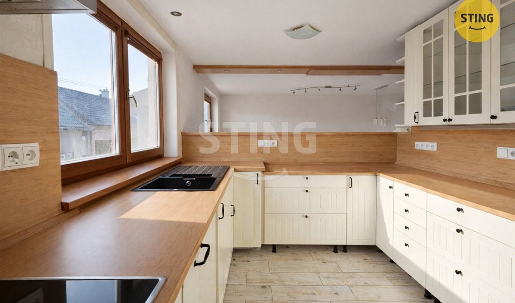 Prodej domu 220 m² s pozemkem 409 m², Pěnčín – náhled fotky 3