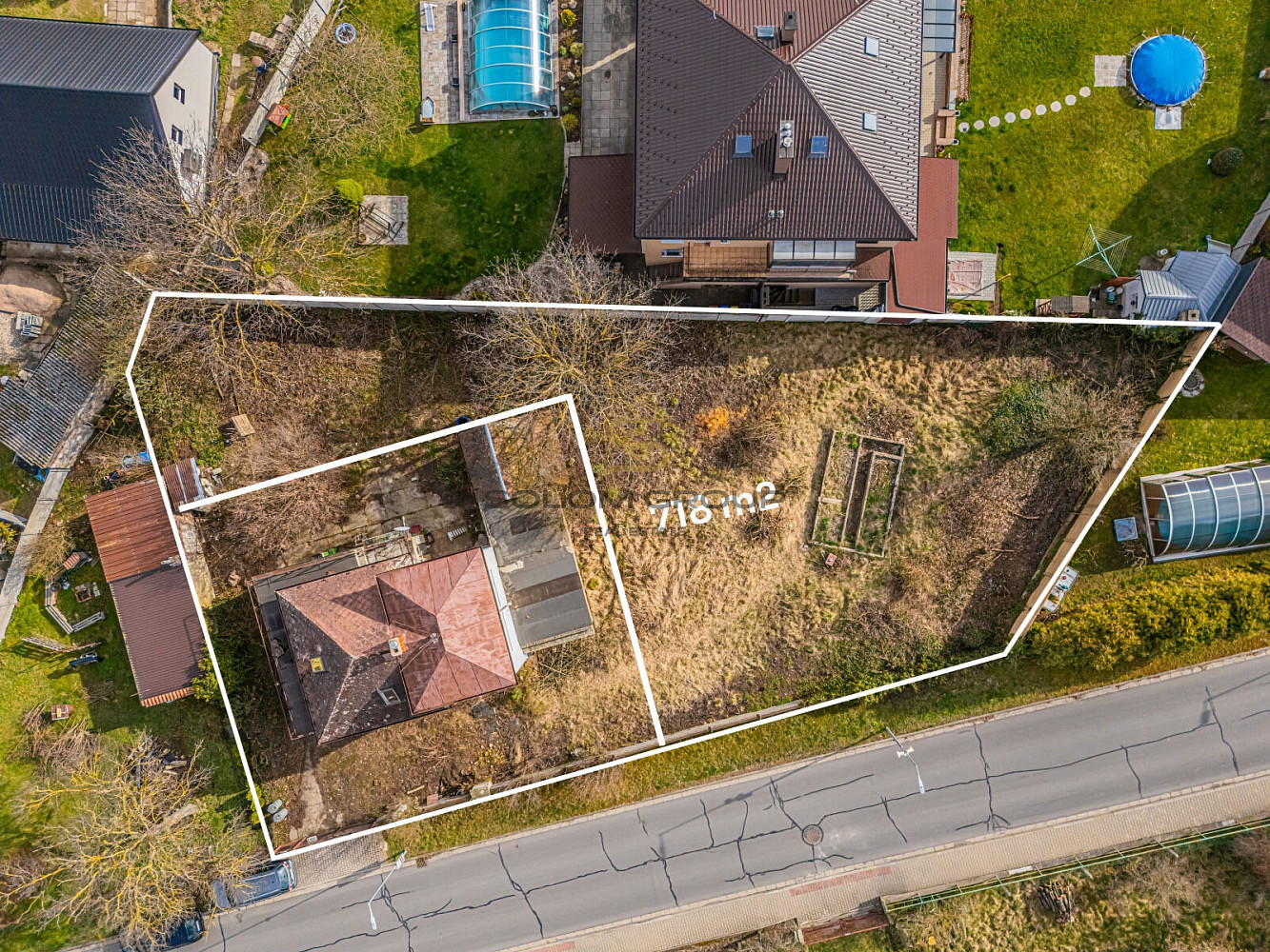 Prodej stavebního pozemku 718 m² — photo 4