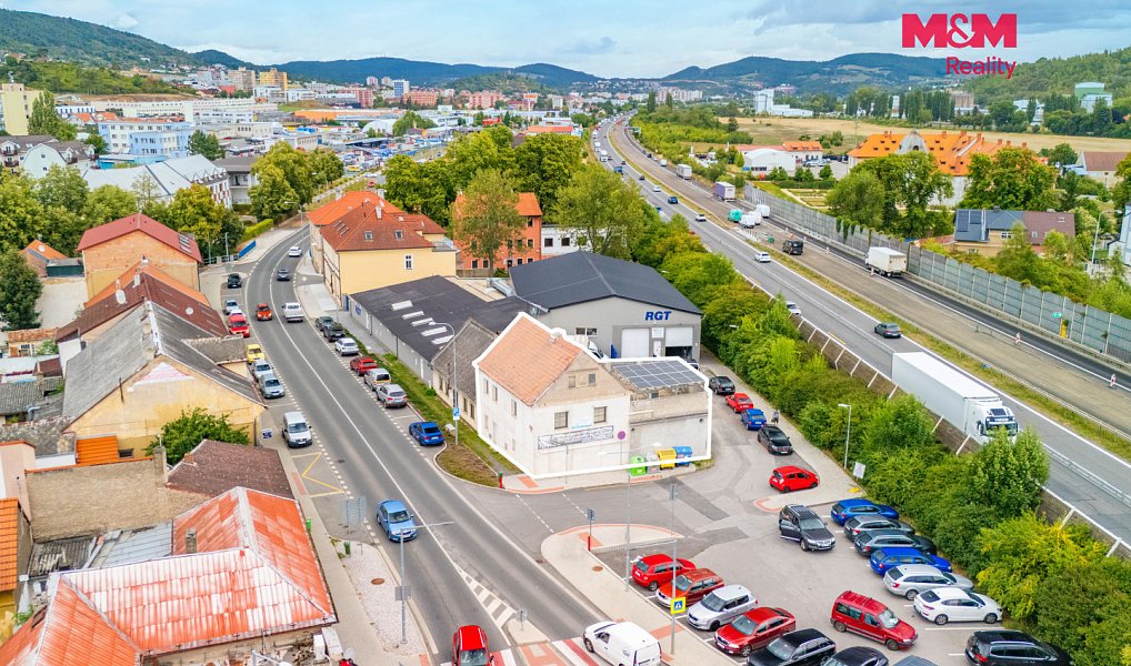 Prodej domu 189 m² s pozemkem 197 m², Králův Dvůr – náhled fotky 23