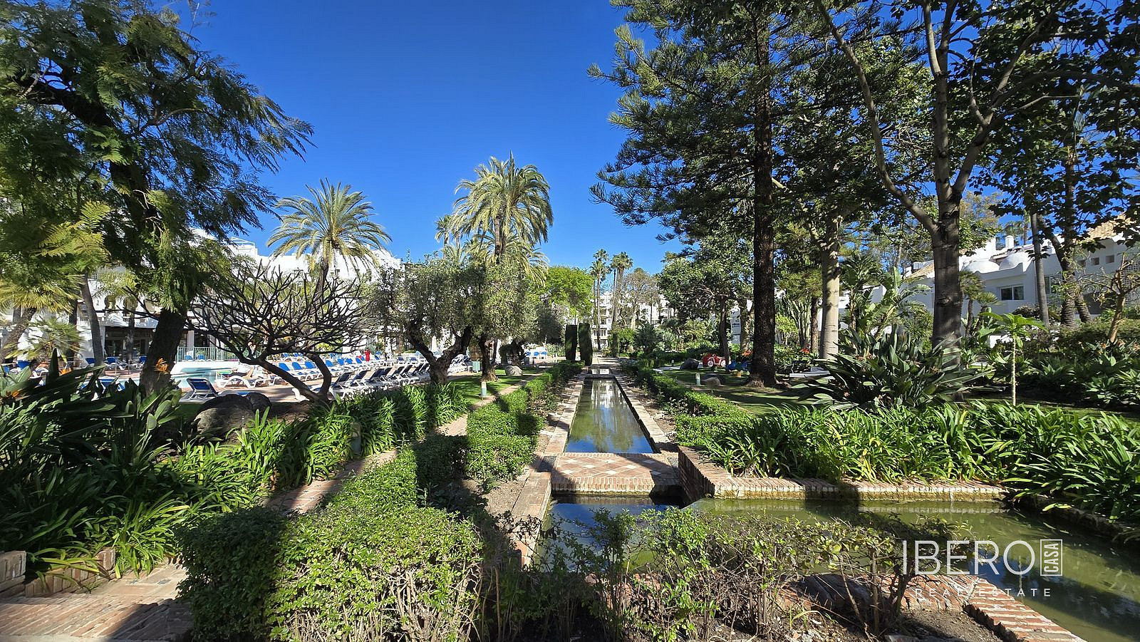 Pis 2+kk – Marbella, Nueva Andalucía - Més