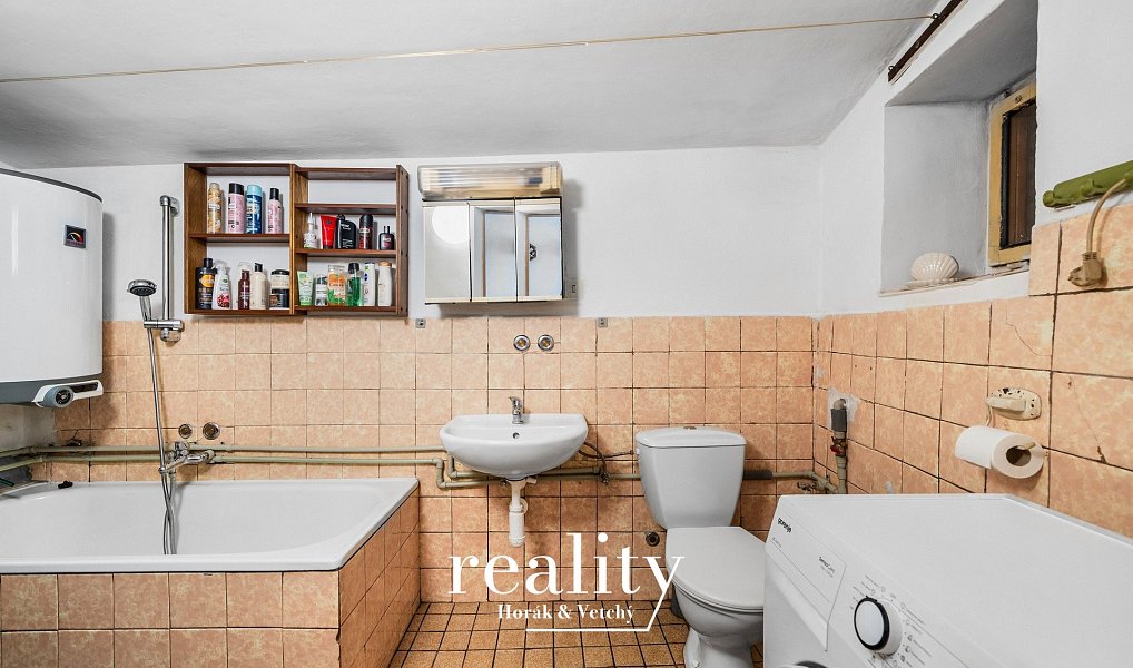 Prodej domu 111 m² s pozemkem 466 m², Puklice – náhled fotky 17