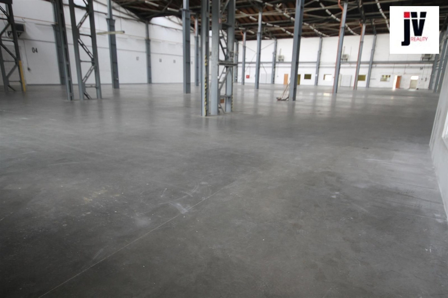 Pronájem skladovacích prostor 2 735 m² — photo 5