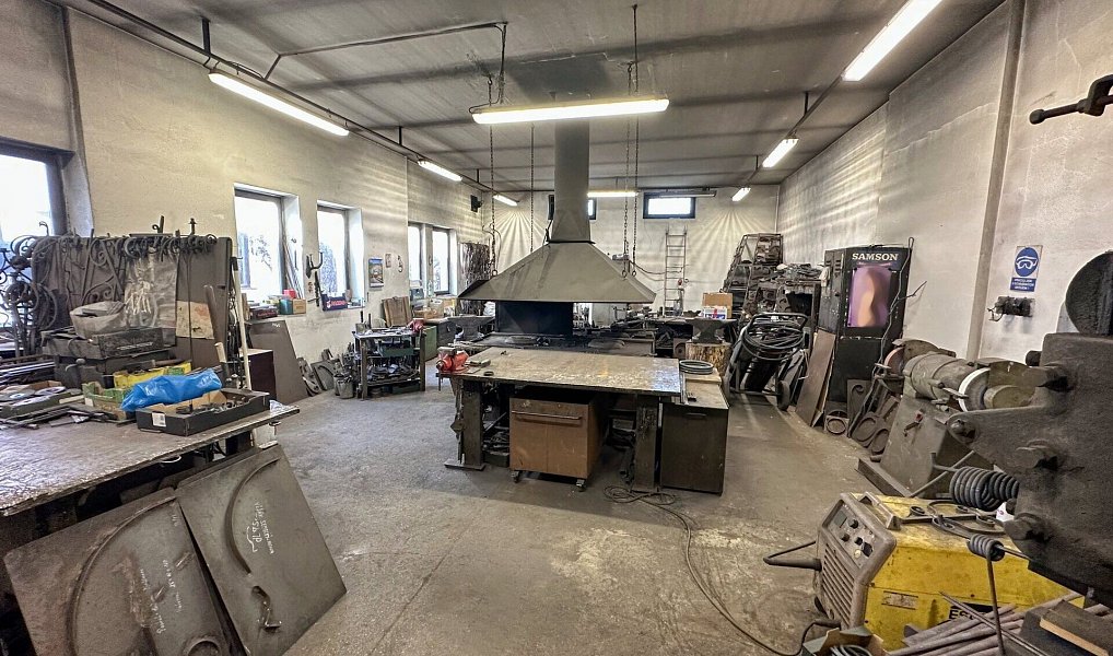 Prodej skladovacích prostor 3 501 m², Vršovice – náhled fotky 22