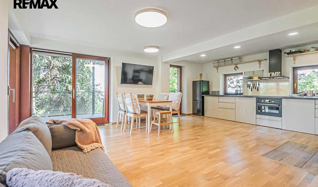 Prodej domu 101 m² s pozemkem 3 079 m², Loučeň – náhled fotky 13