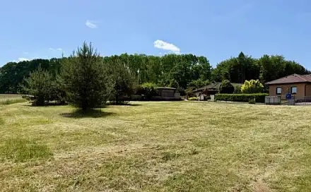 Prodej stavebního pozemku 1 454 m², Morašice - Holičky, okres Chrudim