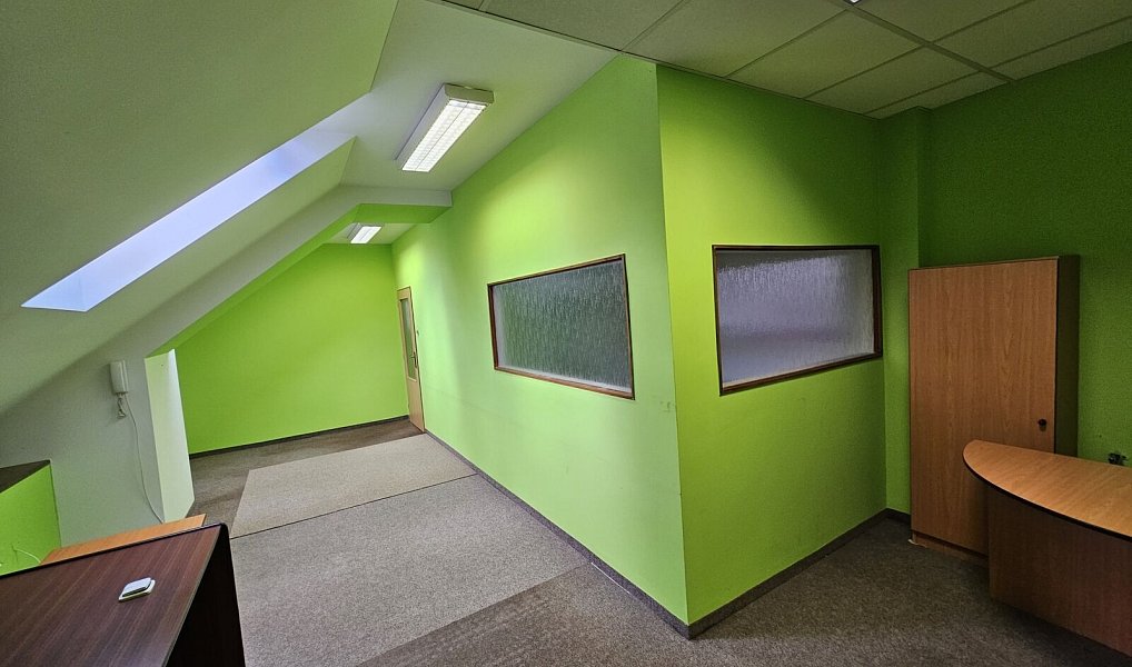 Prodej obchodních prostor 687 m², Chrudim – náhled fotky 4