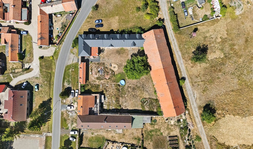 Prodej domu 100 m² s pozemkem 2 531 m², Lkáň – náhled fotky 43