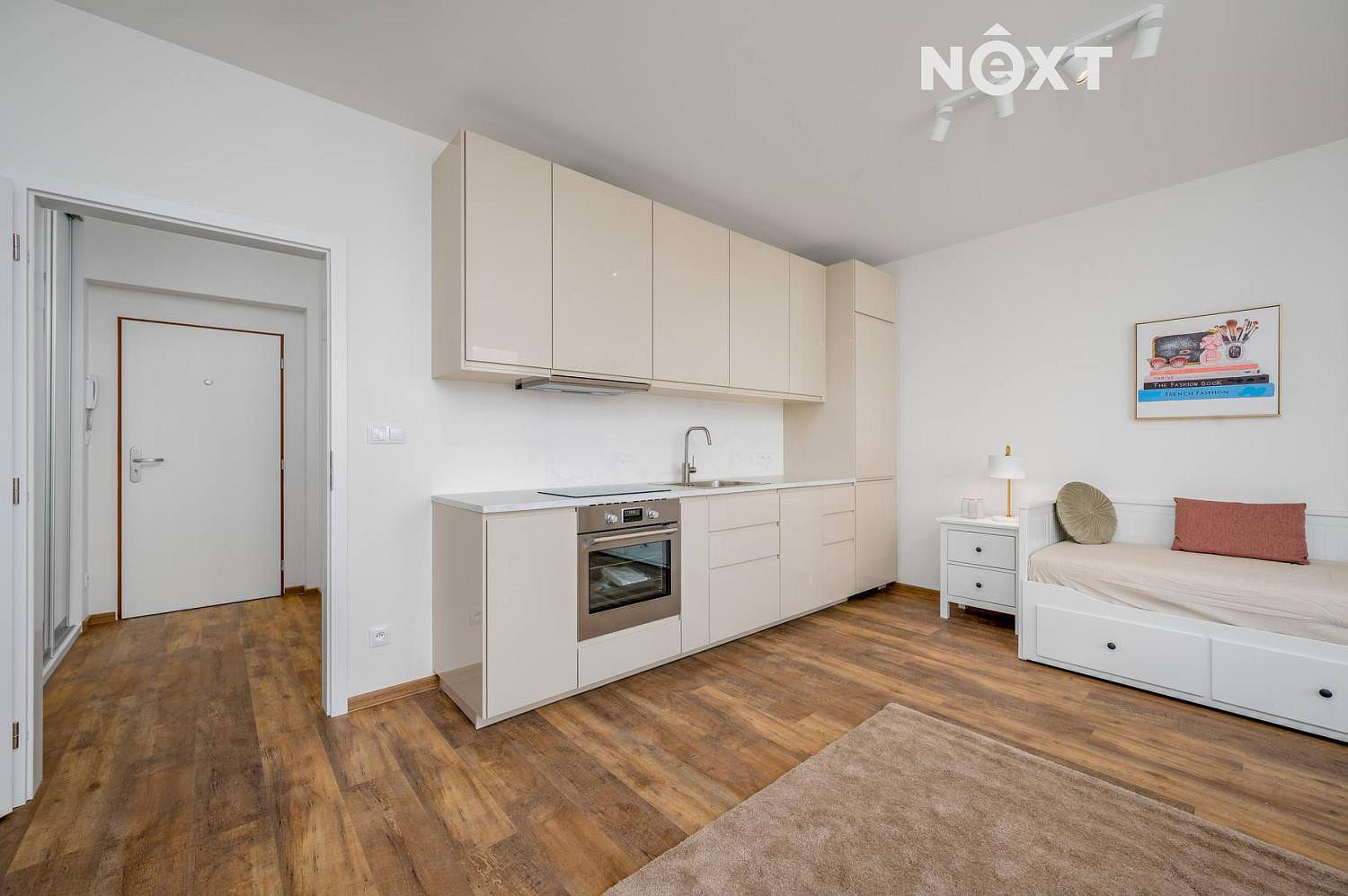 Pronájem bytu 1+kk 32 m² - Widok 3