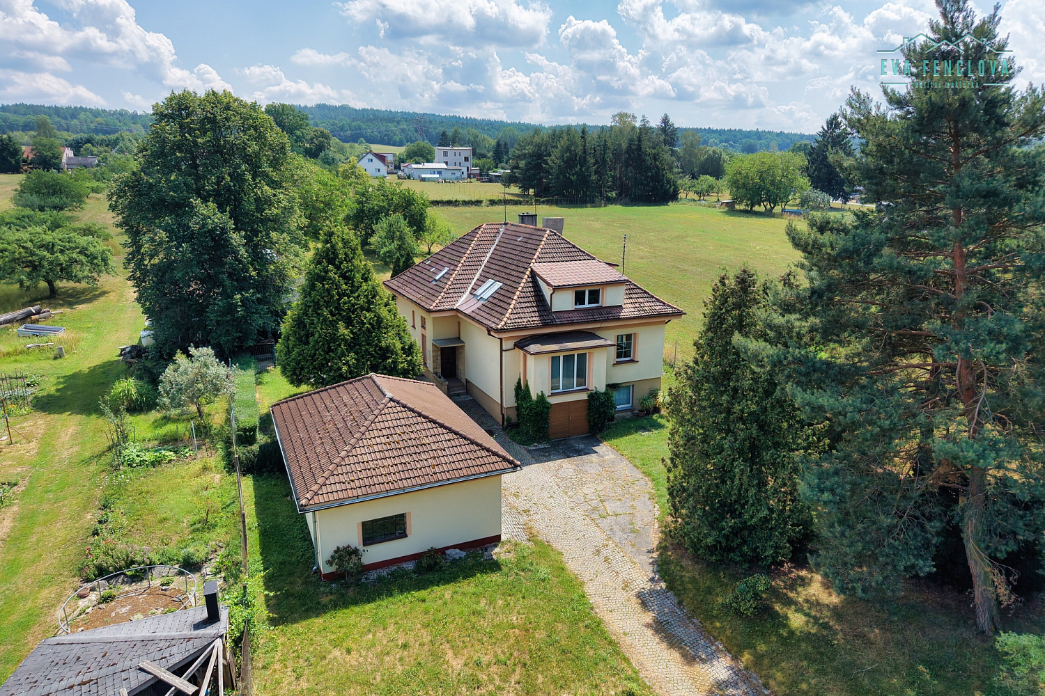 Prodej domu 299 m² s pozemkem 4 826 m² – fotografie 3