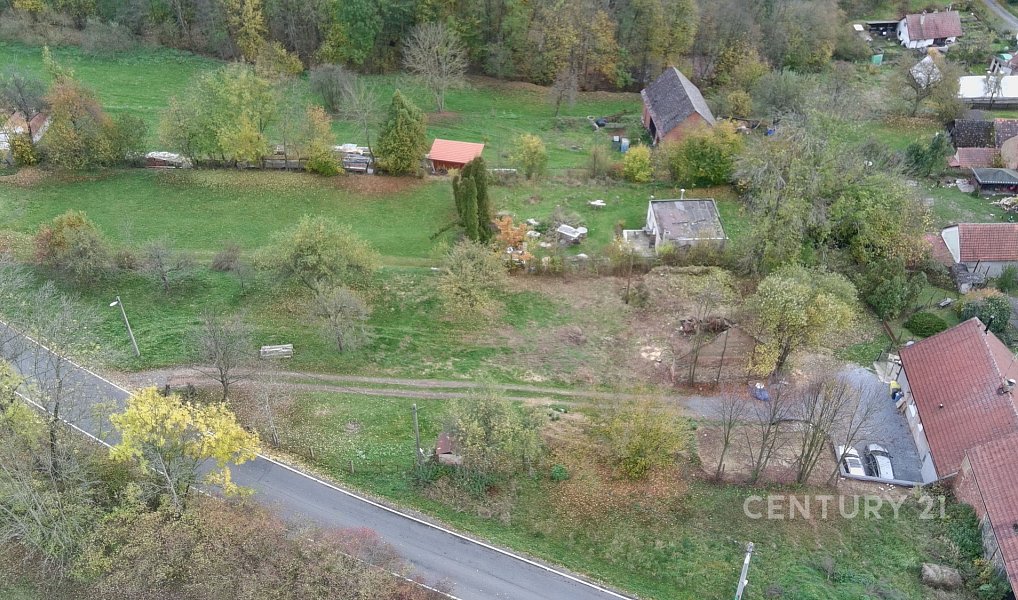 Prodej stavebního pozemku 1 780 m², Kaliště – náhled fotky 12