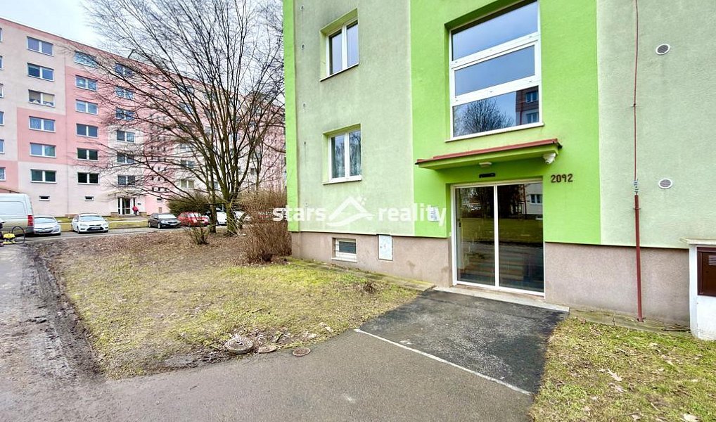 Pronájem komerčního objektu (jiného typu) 13 m², Kladno – náhled fotky 2