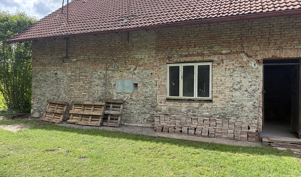 Prodej domu 110 m² s pozemkem 2 489 m², Lipec – náhled fotky 8