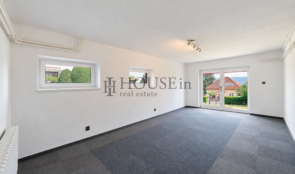 Prodej domu 192 m² s pozemkem 1 249 m², Praha – náhled fotky 9