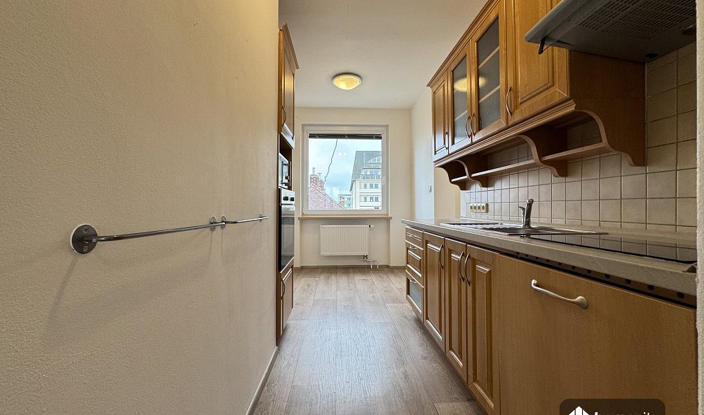 Pronájem bytu 3+1 68 m², Pardubice – náhled fotky 2