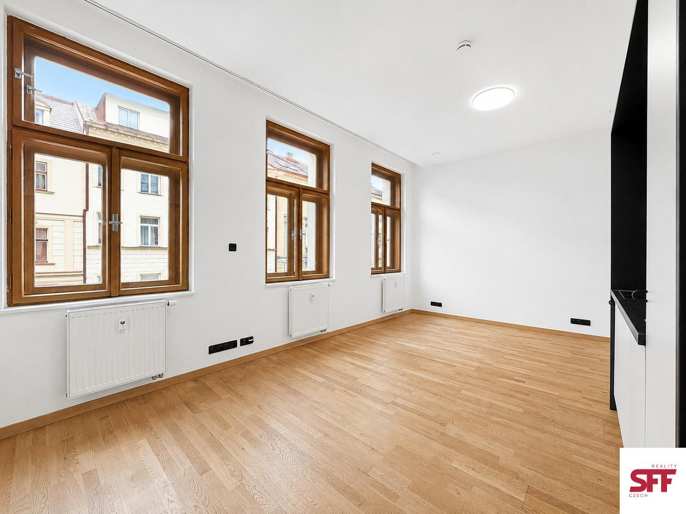 Pronájem bytu 1+kk 25 m² — photo 2