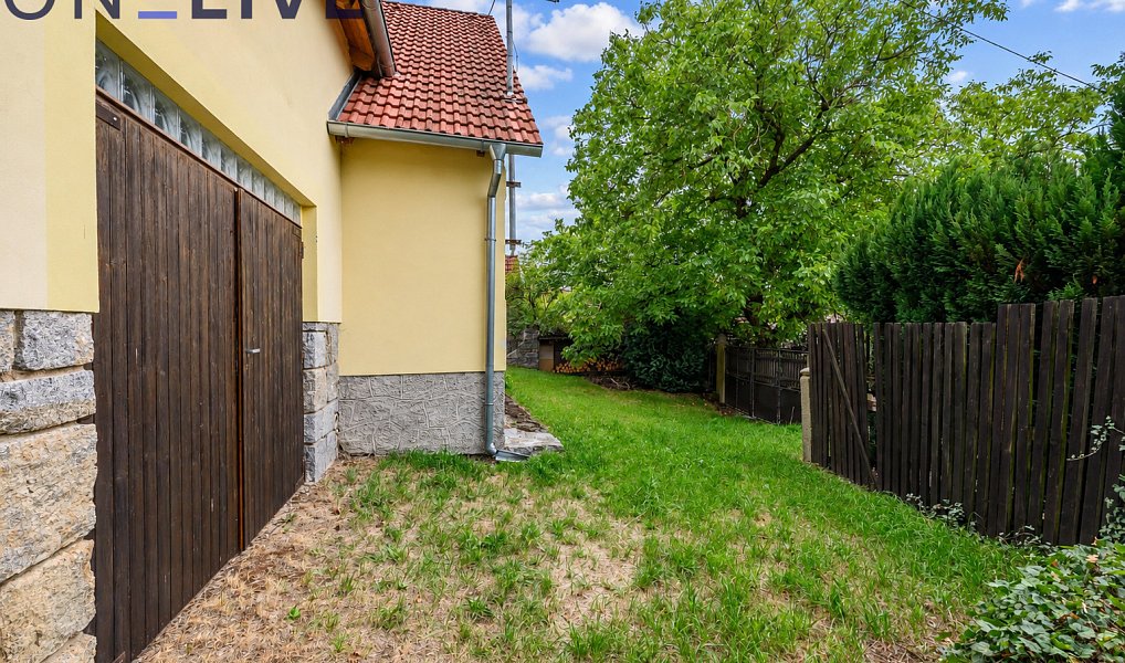 Prodej domu 234 m² s pozemkem 1 080 m², Tužice – náhled fotky 7