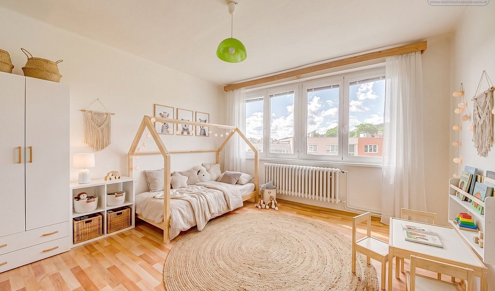 Prodej domu 246 m² s pozemkem 990 m², Sedlčany – náhled fotky 17