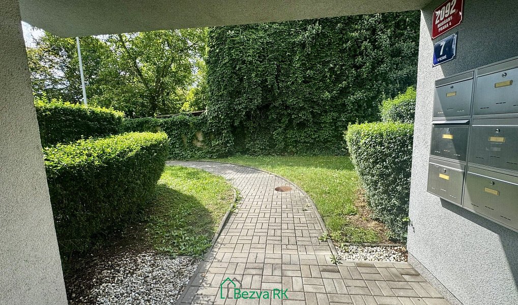 Prodej bytu 3+kk 71 m², Praha – náhled fotky 23