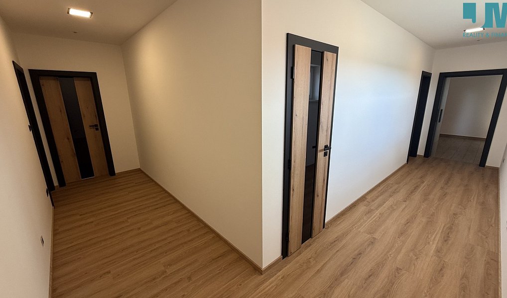 Prodej domu 180 m² s pozemkem 1 352 m², Budišov – náhled fotky 22