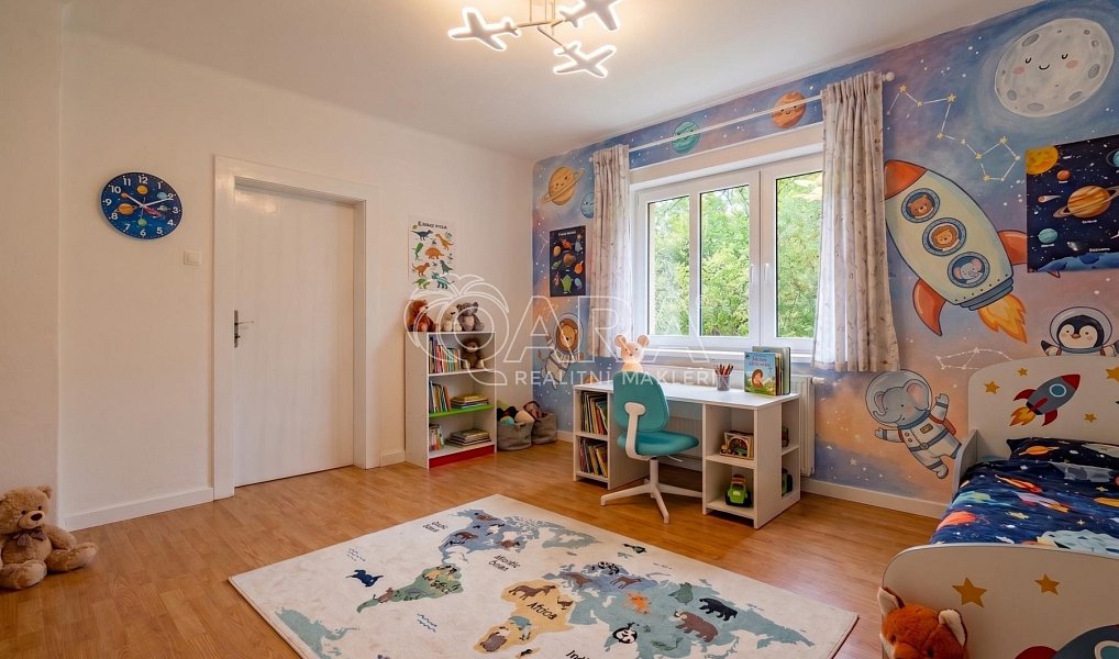 Prodej domu 312 m² s pozemkem 3 785 m², Beroun – náhled fotky 27