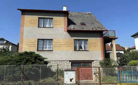 Prodej domu 213 m² s pozemkem 736 m², Primase Hrůzy, Pelhřimov