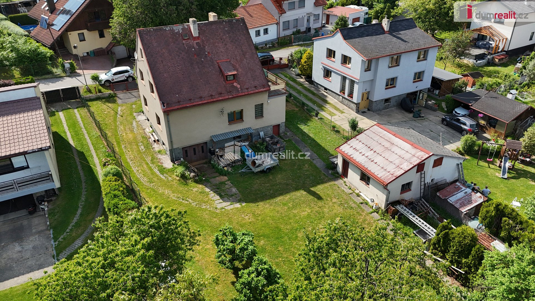 Prodej domu 156 m² s pozemkem 1 124 m² – fotografie 2
