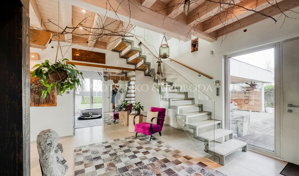Prodej domu 206 m² s pozemkem 1 297 m², Vysoký Újezd – náhled fotky 13