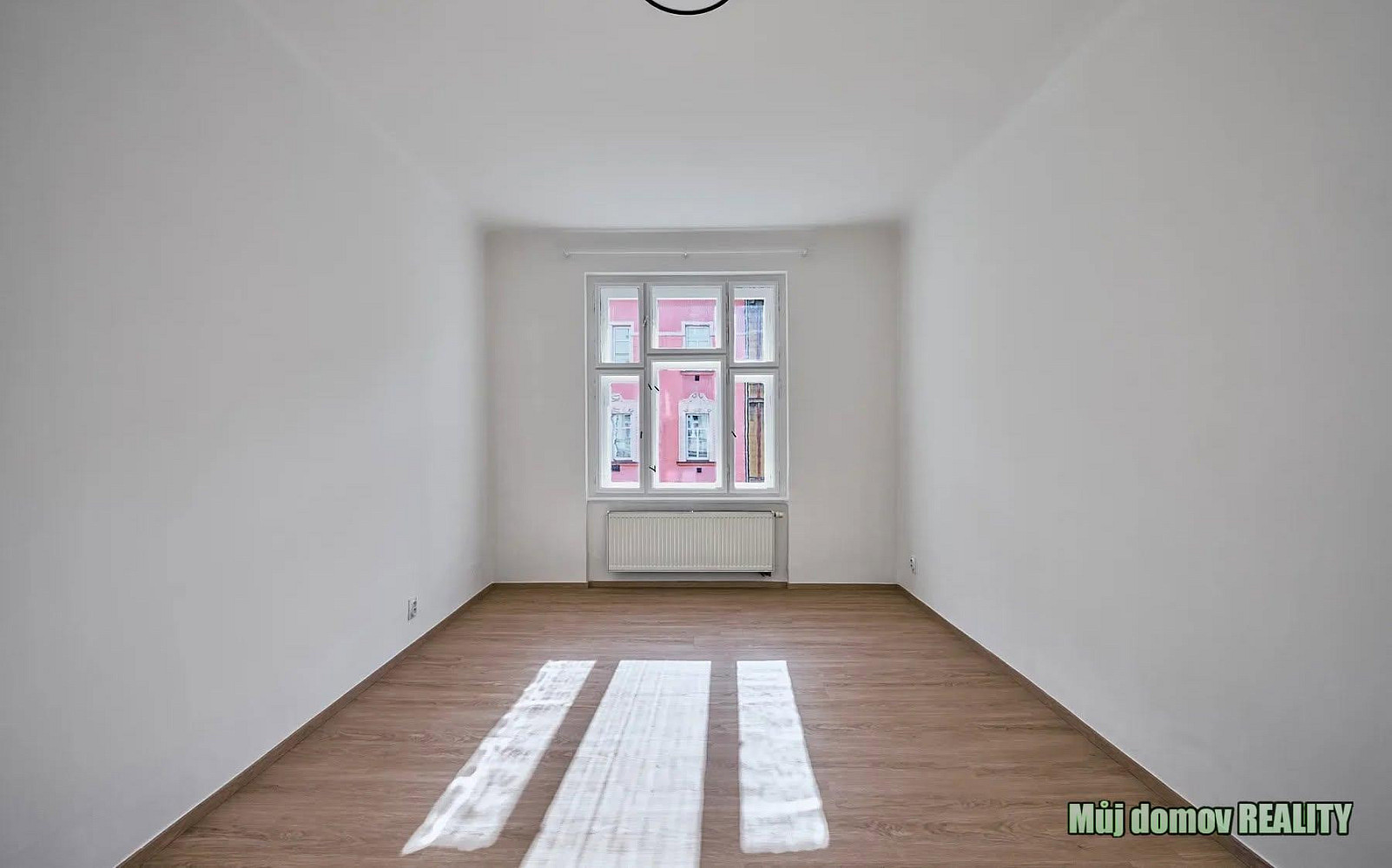 Pronájem bytu 2+kk 51 m² - View 2