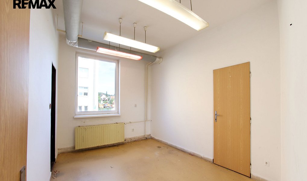 Prodej komerčního objektu (jiného typu) 470 m², Frýdek-Místek – náhled fotky 7