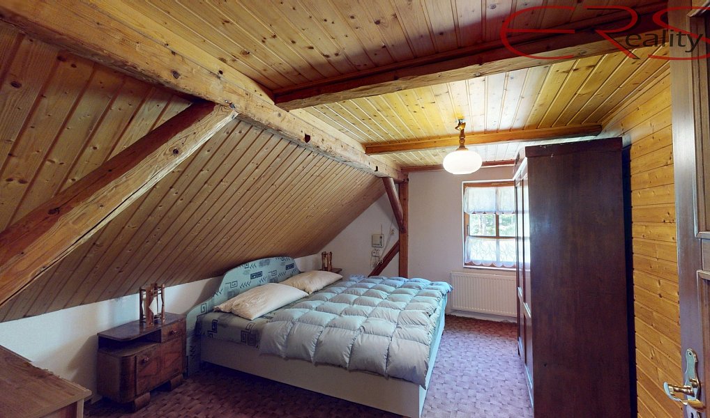 Prodej domu 187 m² s pozemkem 1 026 m², Desná – náhled fotky 20
