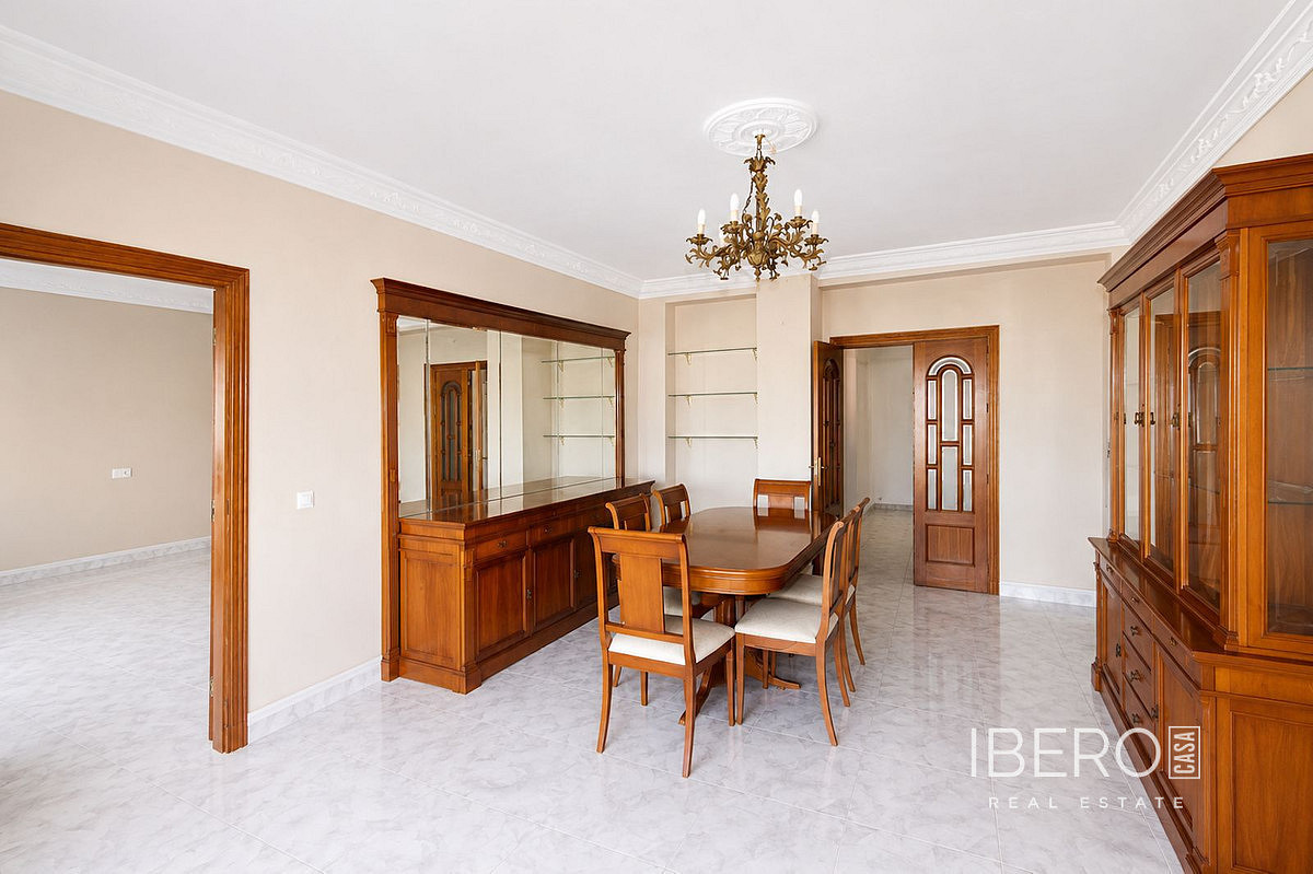 Piso 4+kk – Fuengirola - Más