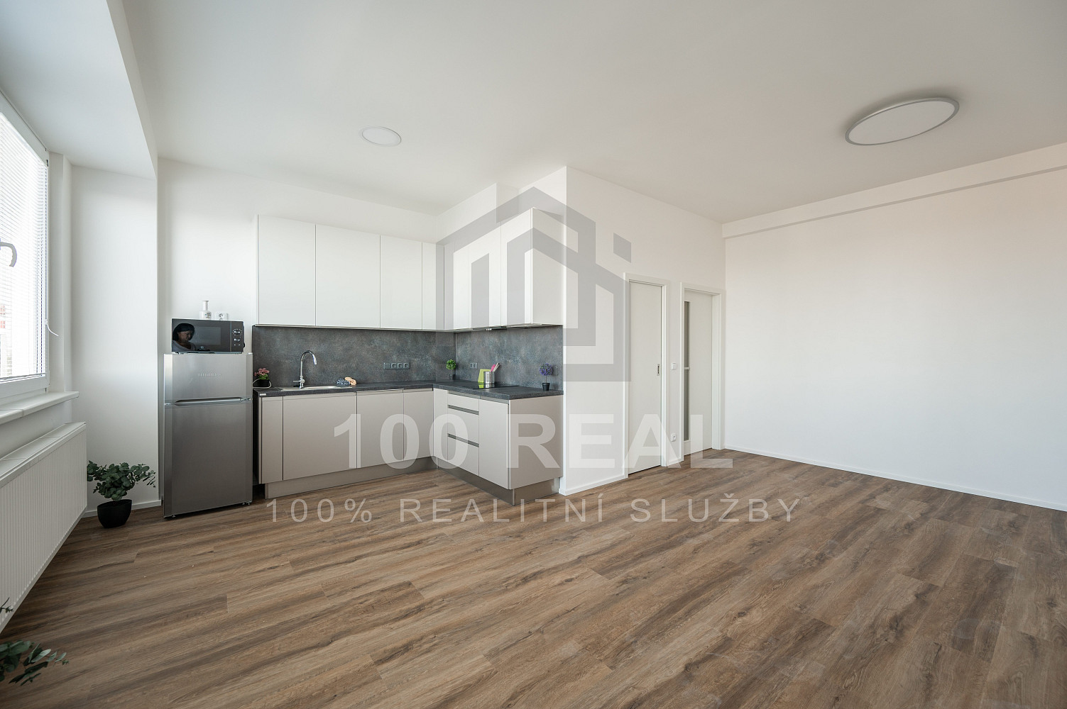Pronájem bytu 1+kk 40 m²