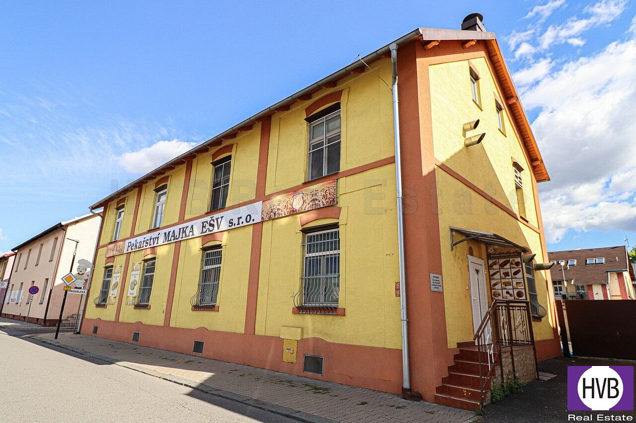 Prodej výrobních prostor 642 m²