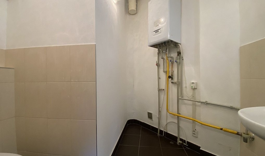 Prodej nájemního domu, činžáku 615 m², Ostrava – náhled fotky 11