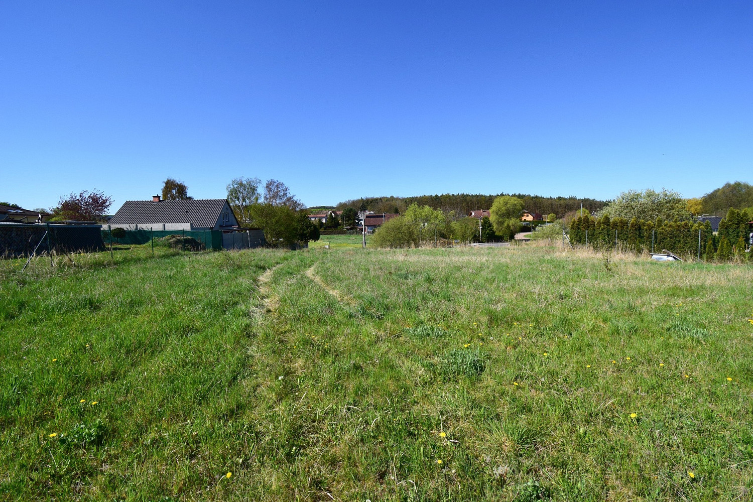 Prodej stavebního pozemku 1 244 m² — photo 2