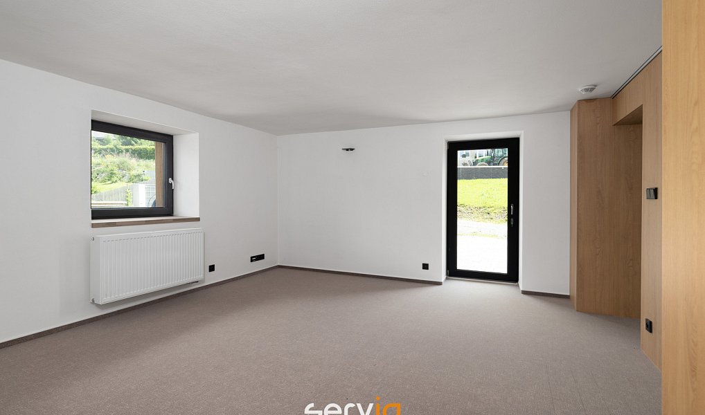 Prodej komerčního objektu (jiného typu) 48 m², Staré Město – náhled fotky 5