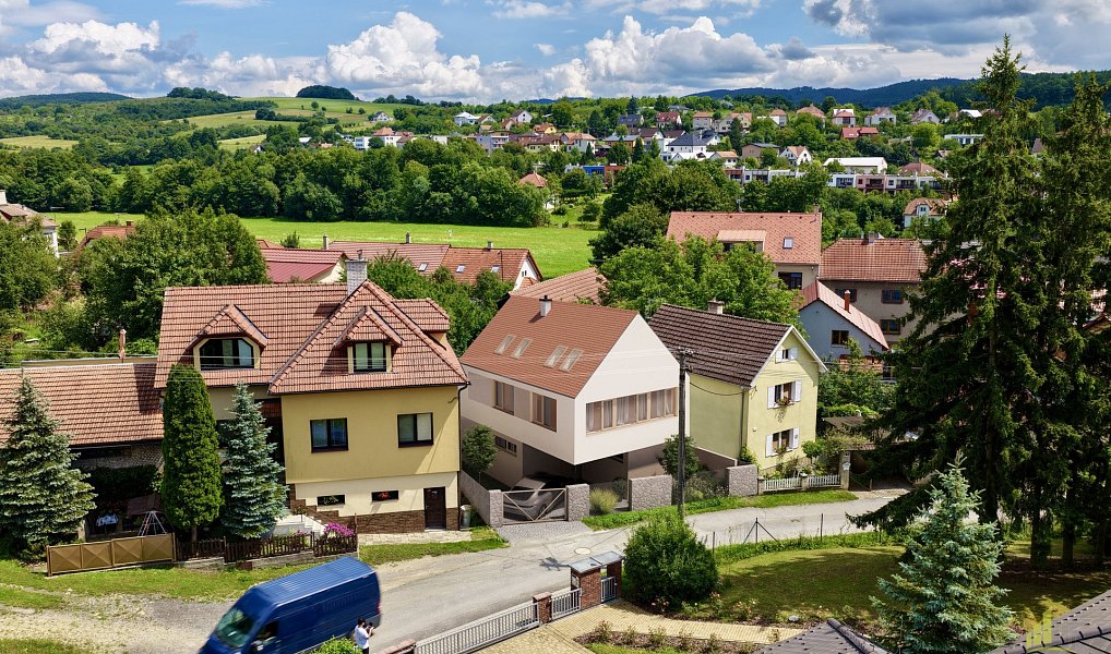 Prodej domu 160 m² s pozemkem 205 m², Vizovice – náhled fotky 3