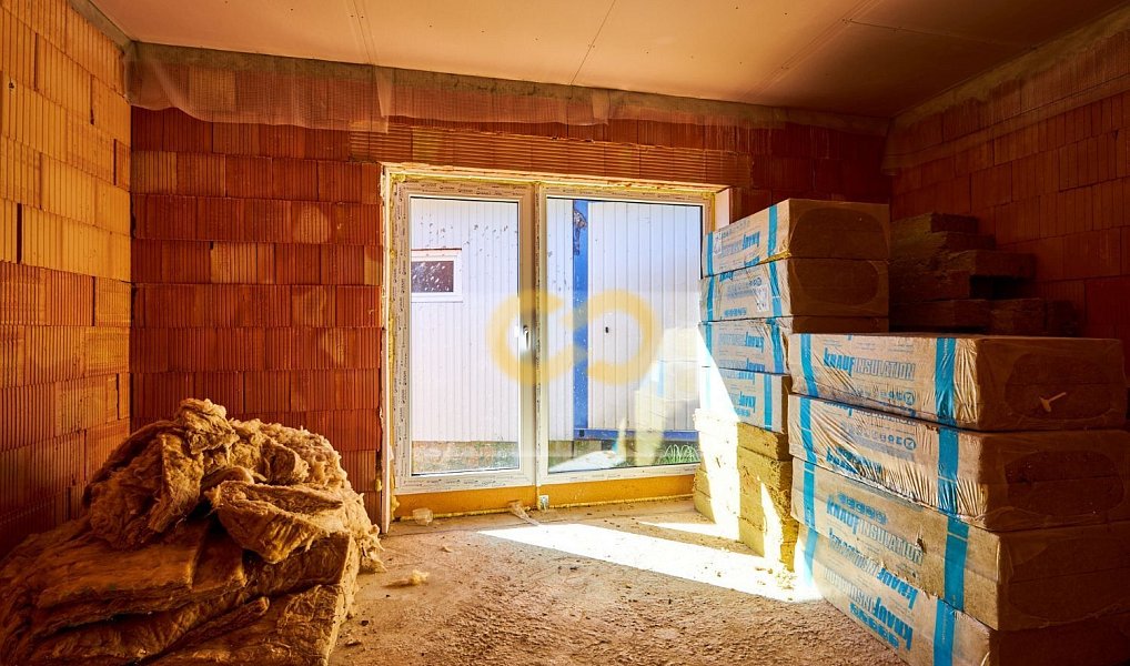 Prodej domu 180 m² s pozemkem 3 700 m², Chvalovice – náhled fotky 16