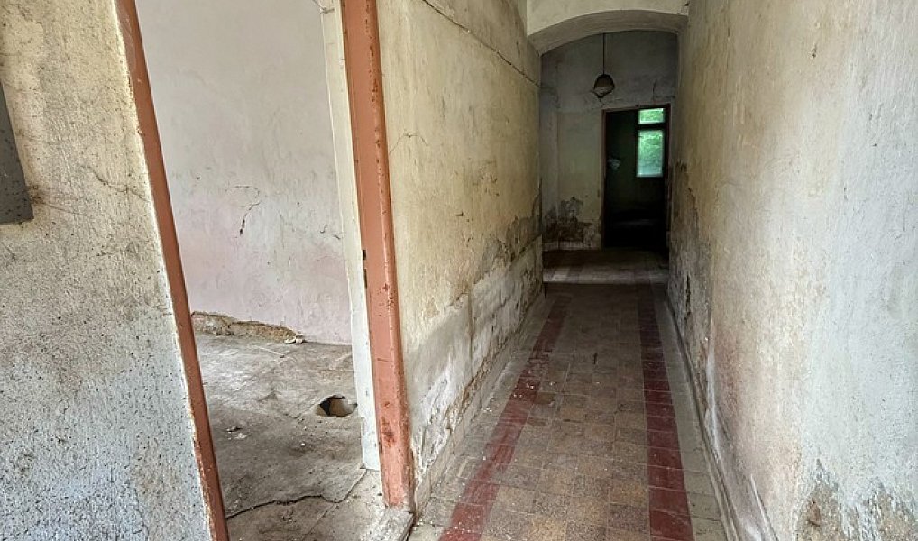 Prodej domu 210 m² s pozemkem 1 306 m², Velká Hleďsebe – náhled fotky 15