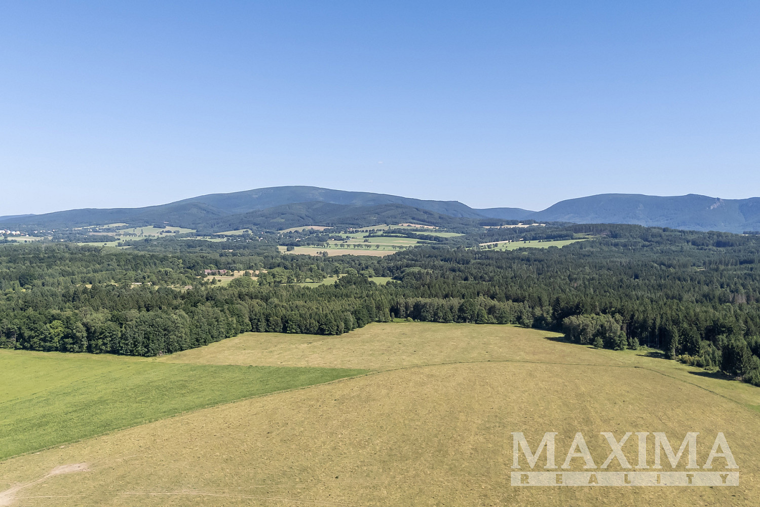 Exkluzivně prodej pozemku-orná půda 22 432 m², Krásný Les u Frýdlantu, okres Liberec – pohled 4