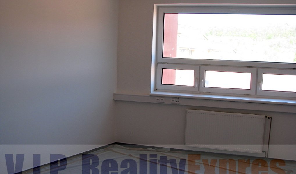 Pronájem kanceláře 599 m², Praha – náhled fotky 7