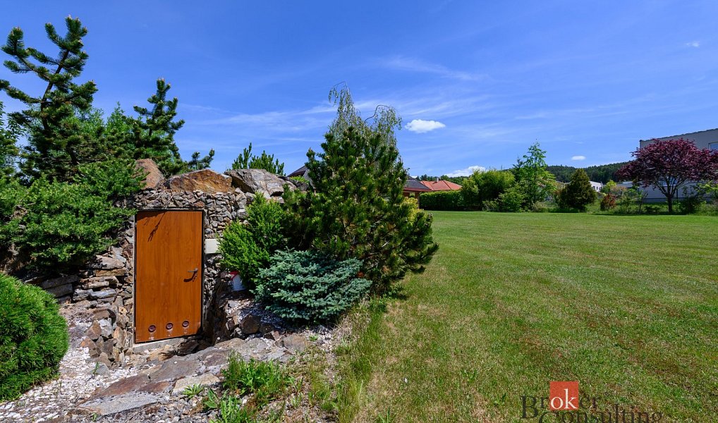 Prodej domu 372 m² s pozemkem 2 751 m², Štěnovice – náhled fotky 41