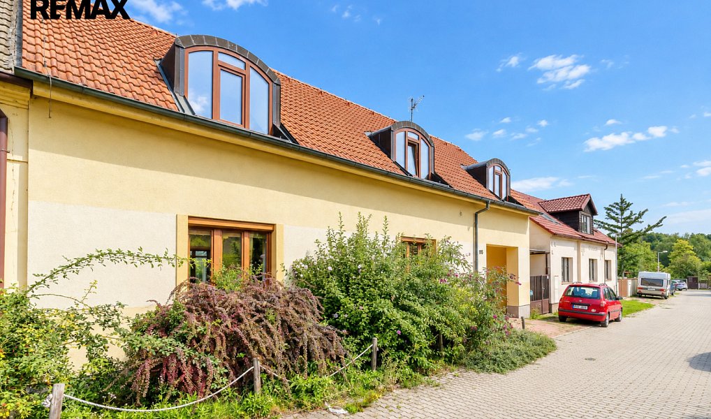 Pronájem bytu 2+kk 85 m², Praha – náhled fotky 19