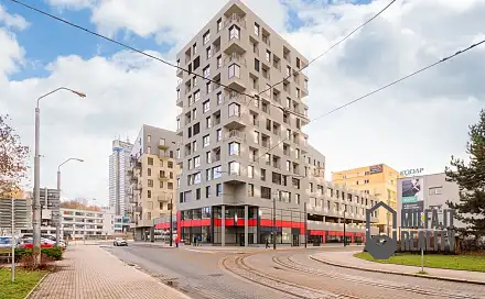 Pronájem bytu 1+kk 61 m²